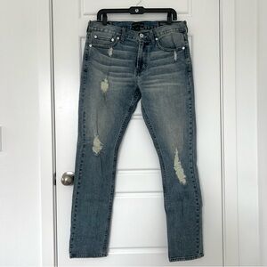 Bullhead // NWOT Men’s Stacked Distressed Skinny Jeans